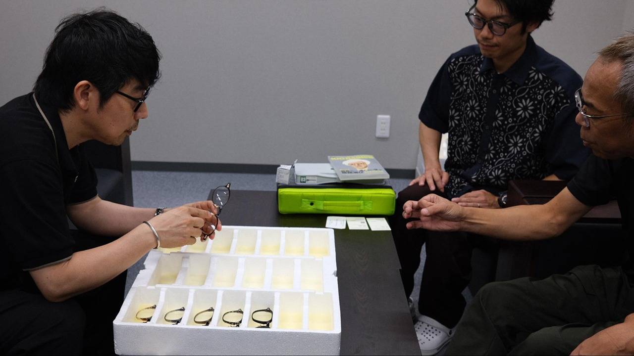 未来を見据える眼差し。Mr. Gentleman EYEWEAR高根俊之が歩いた鯖江視察記